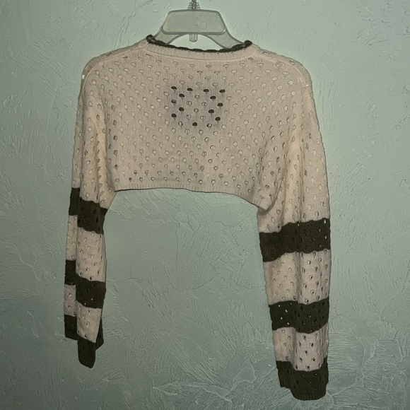 Top - Picture 5 of 5